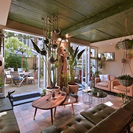 The Place 2 Bed & Breakfast Amsterdam