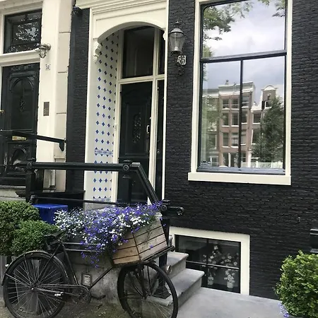 The Place 2 فندق مبيت وإفطار